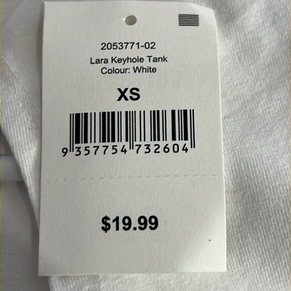 NWT Cotton: On white tank top Laura Keyhole size XS - Picture 4 of 4